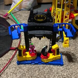 Batman Battle Arena Playset - Black, Blue, Yellow